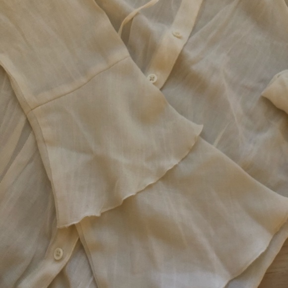 Blouse with Ruffles - Picture 3 of 3